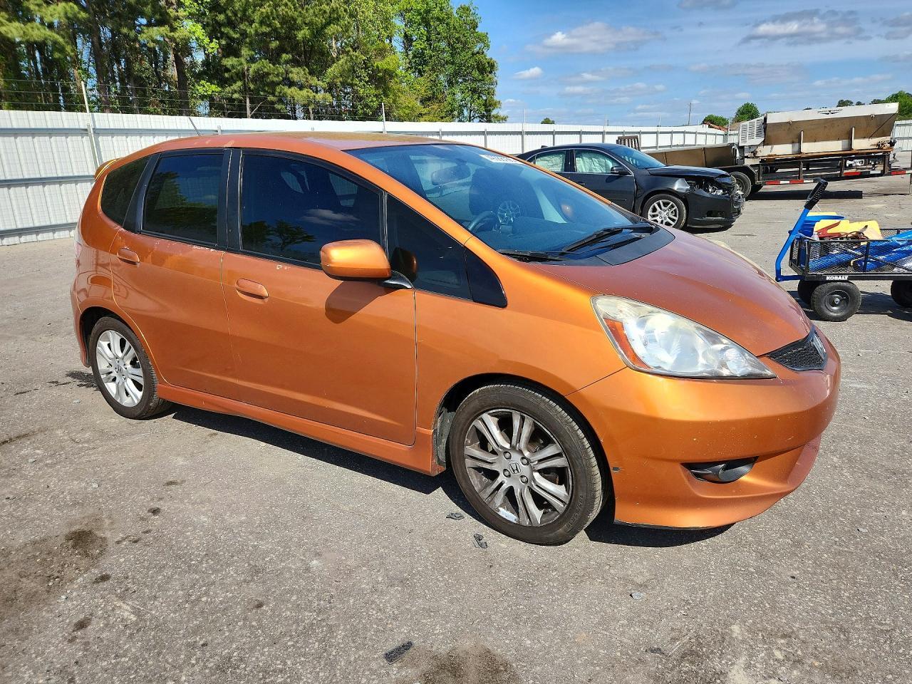 2011 Honda Fit Sport - Фото 4