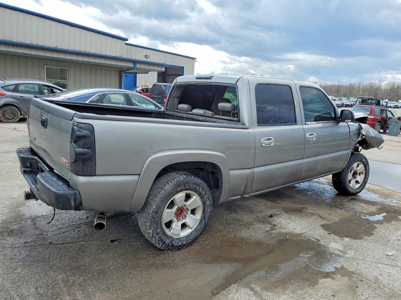 2006 GMC New Sierra K1500 - Image 3