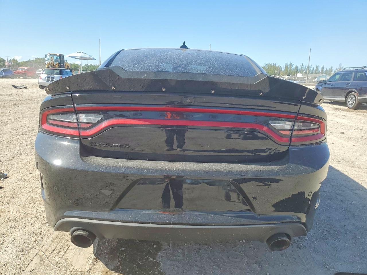 2023 Dodge Charger R - Фото 6