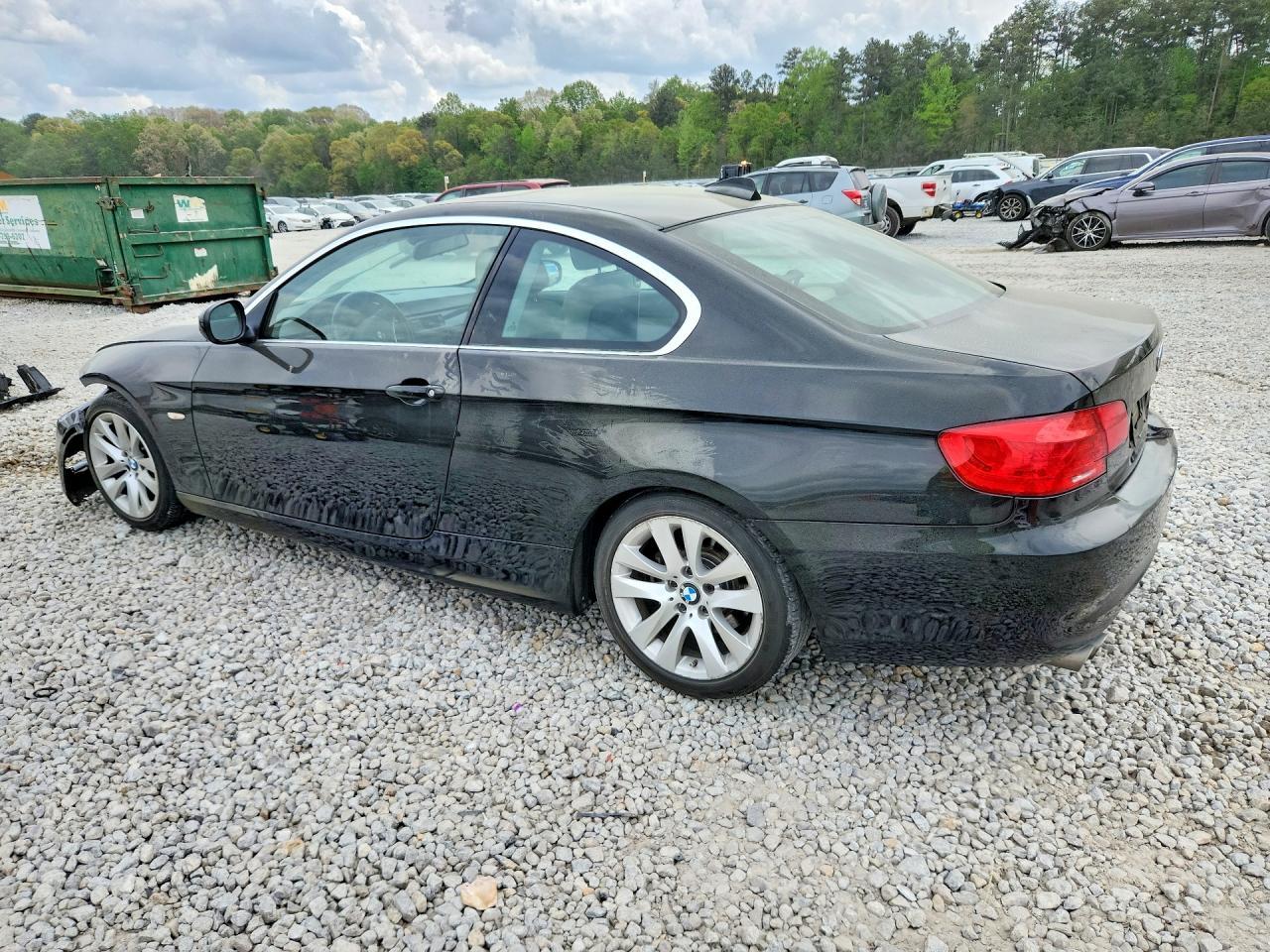 2011 BMW 328 I - Фото 2