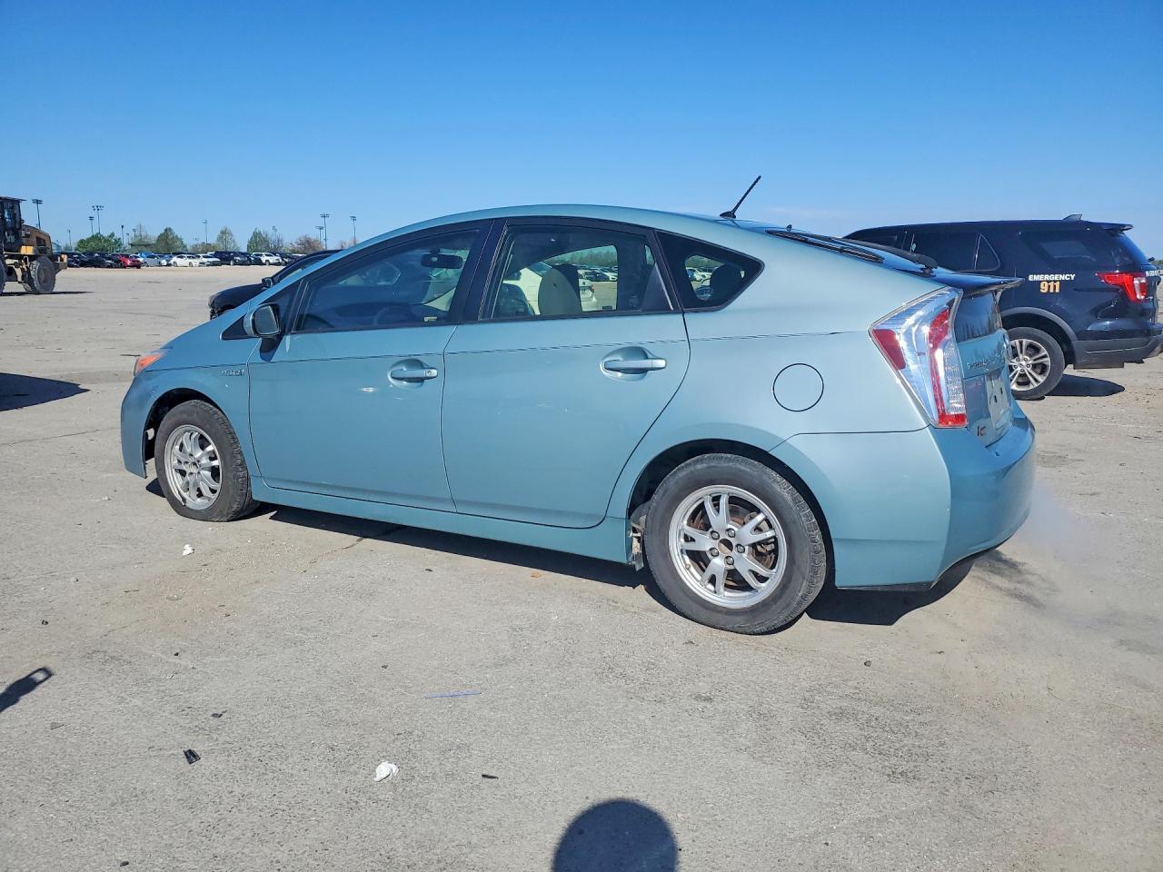 2013 Toyota Prius Two - Image 2
