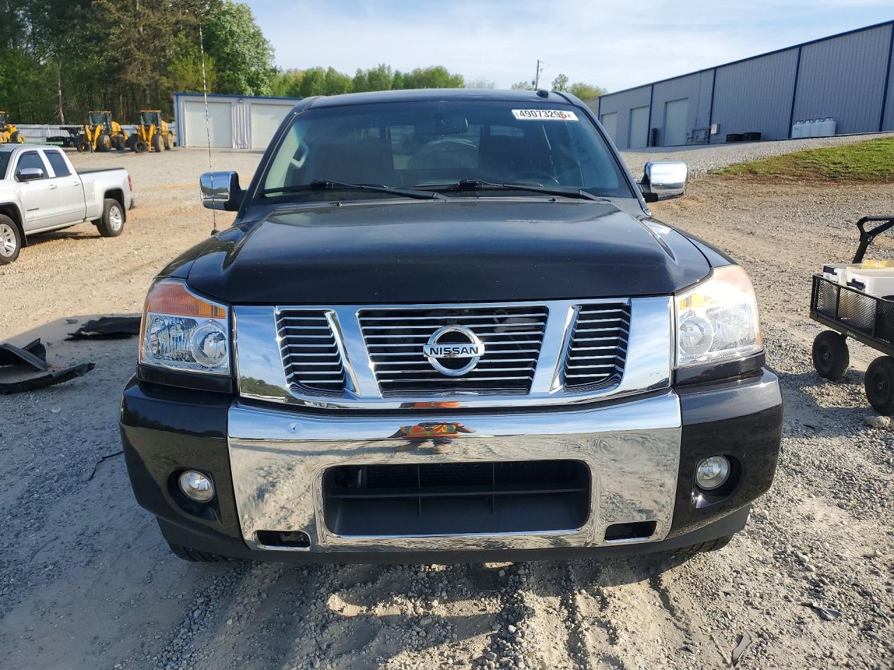 2014 Niss Titan Sl - Фото 5