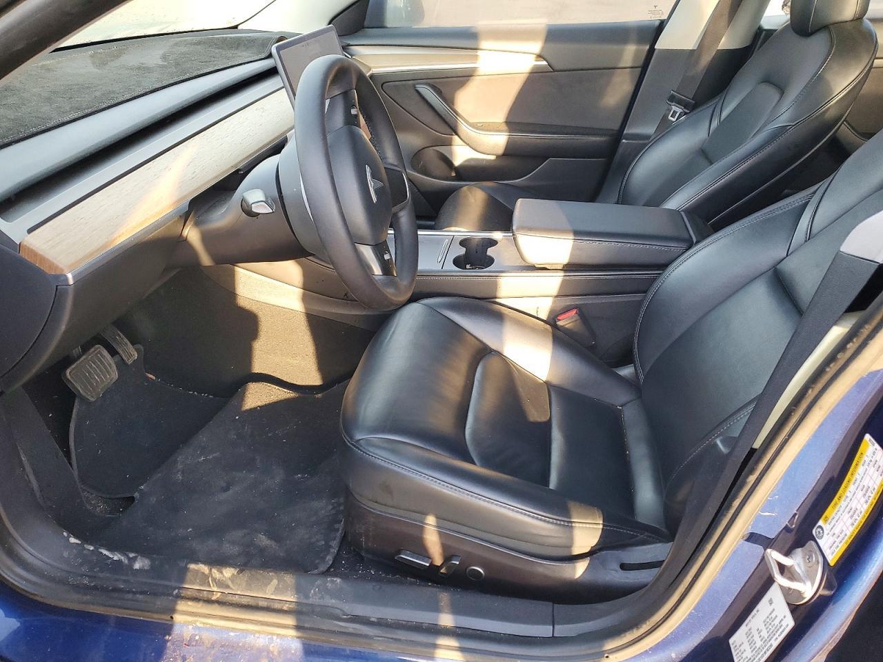 2021 Tesla Model 3 - Image 7