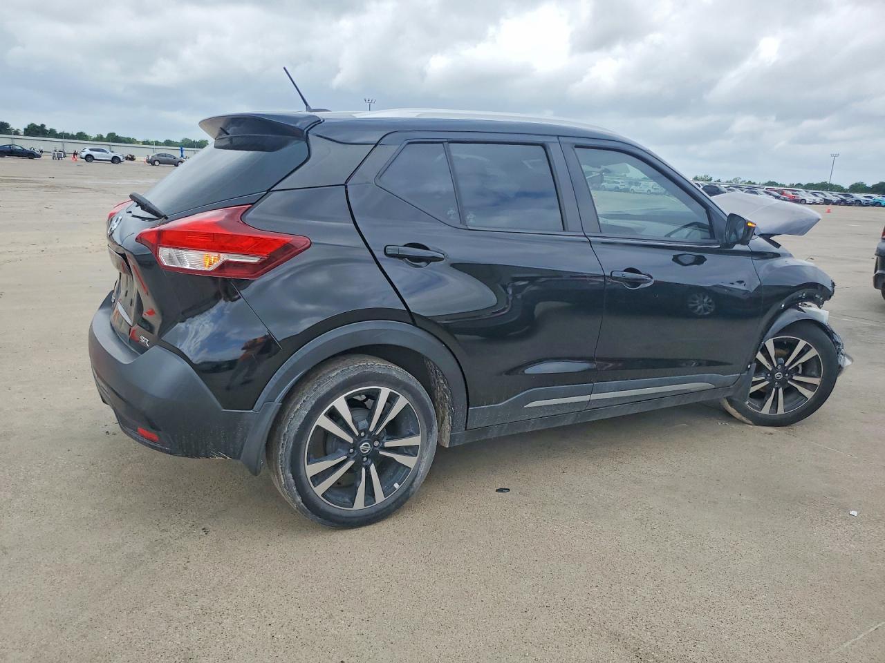2019 Nissan Kicks Sr - Фото 3
