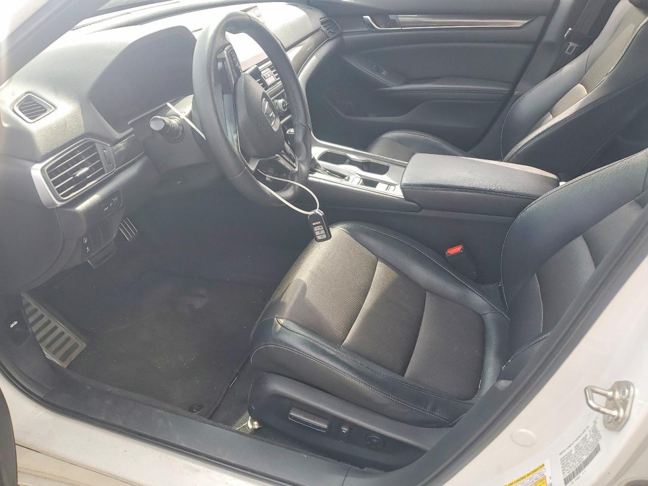 2018 Honda Accord Sport - Image 7