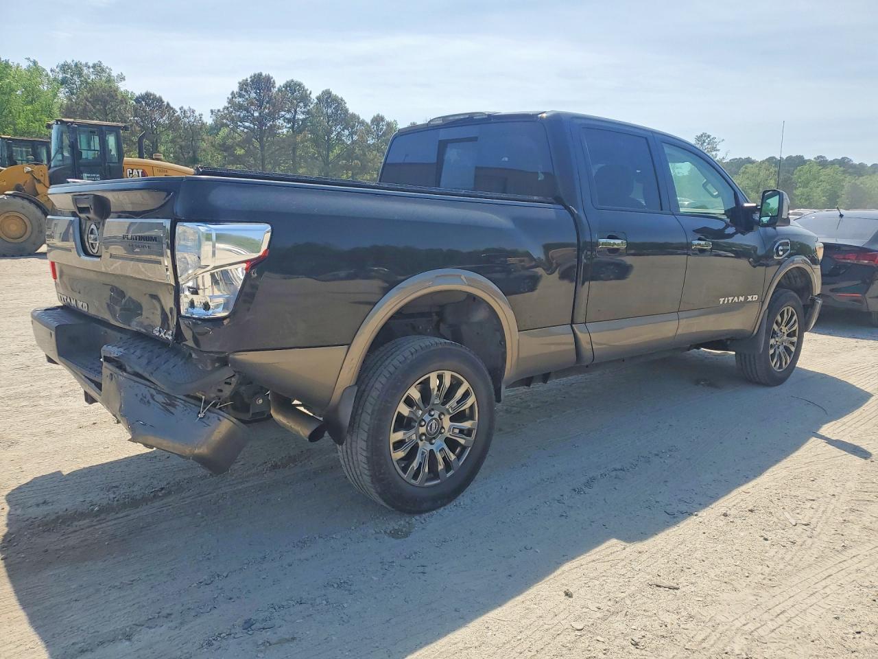 2016 Nissan Titan Xd Platinum Reserve - Фото 3