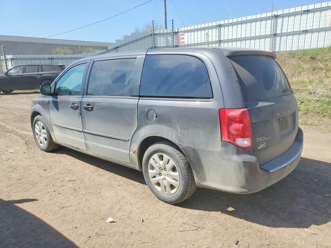 2015 Dodge Grand Caravan Se - Image 2
