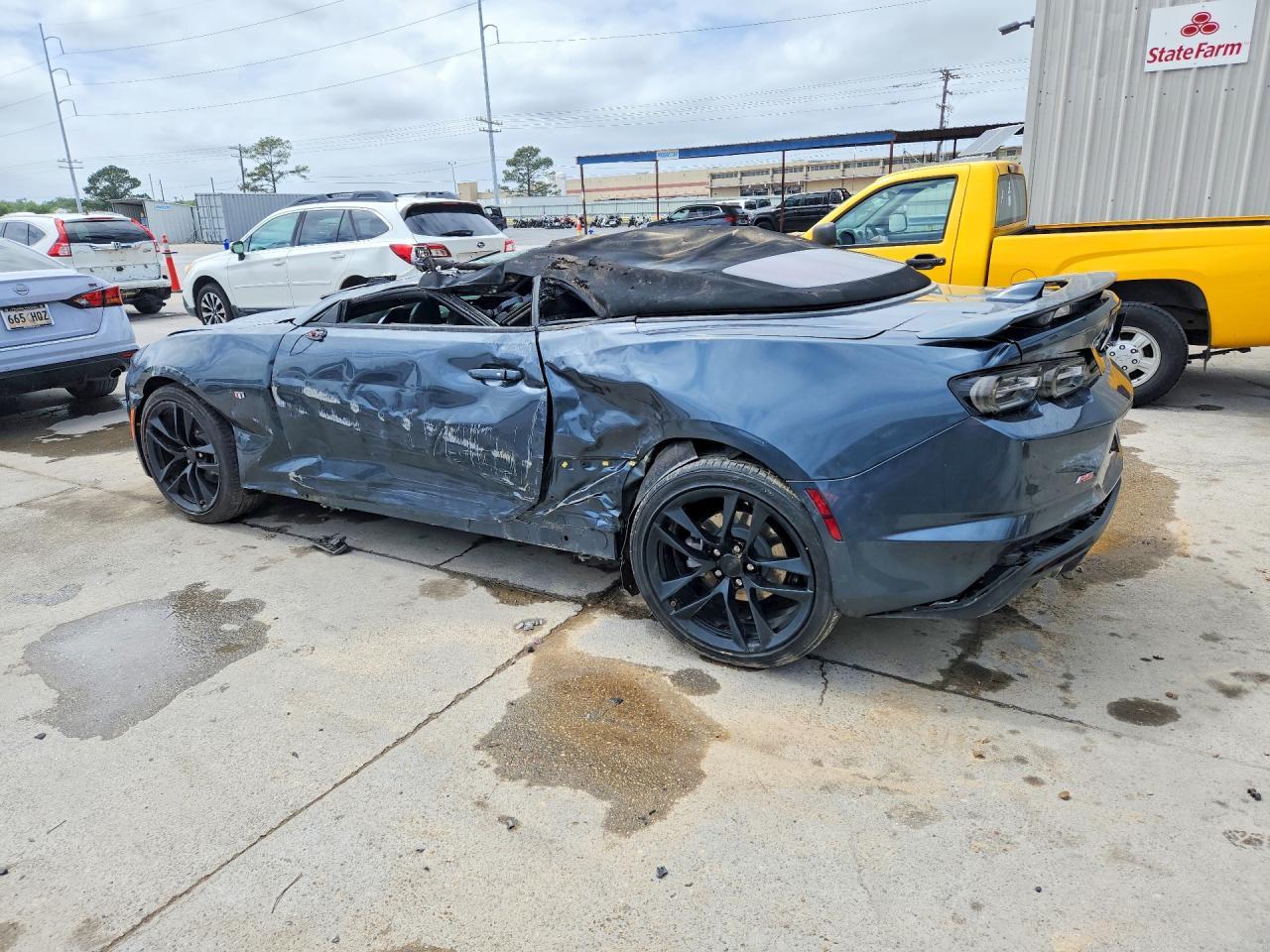 2023 Chevrolet Camaro Lt - Фото 2