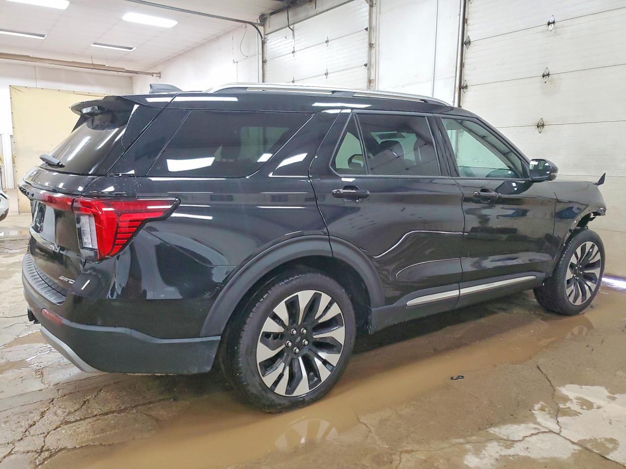 2026 Ford Explorer Platinum - Фото 3
