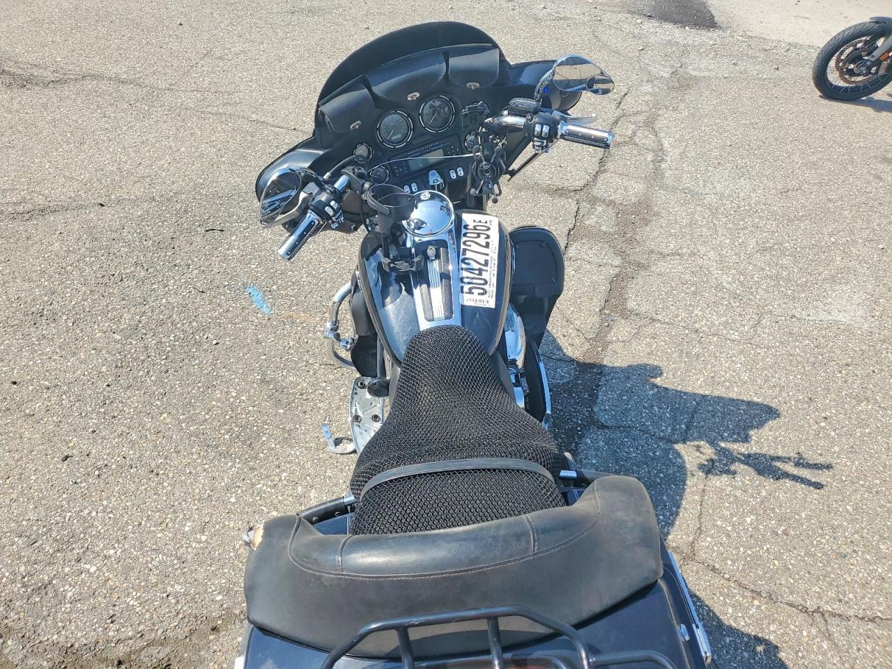 2011 Harley-Davidson Flhtcu - Image 6