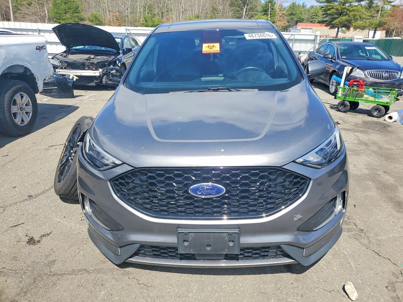 2022 Ford Edge - Image 5