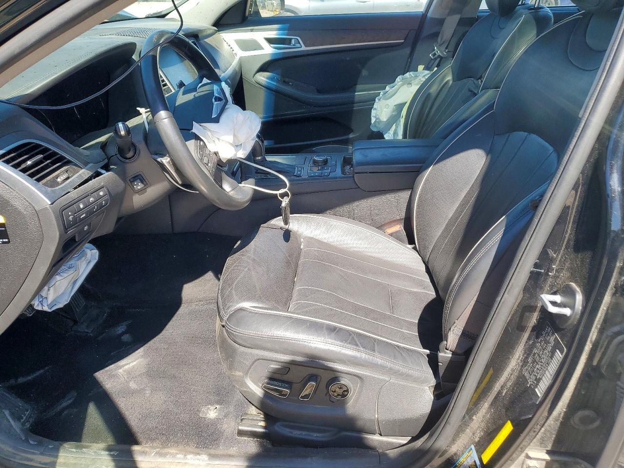 2015 Hyundai Genesis 3.8L - Image 7