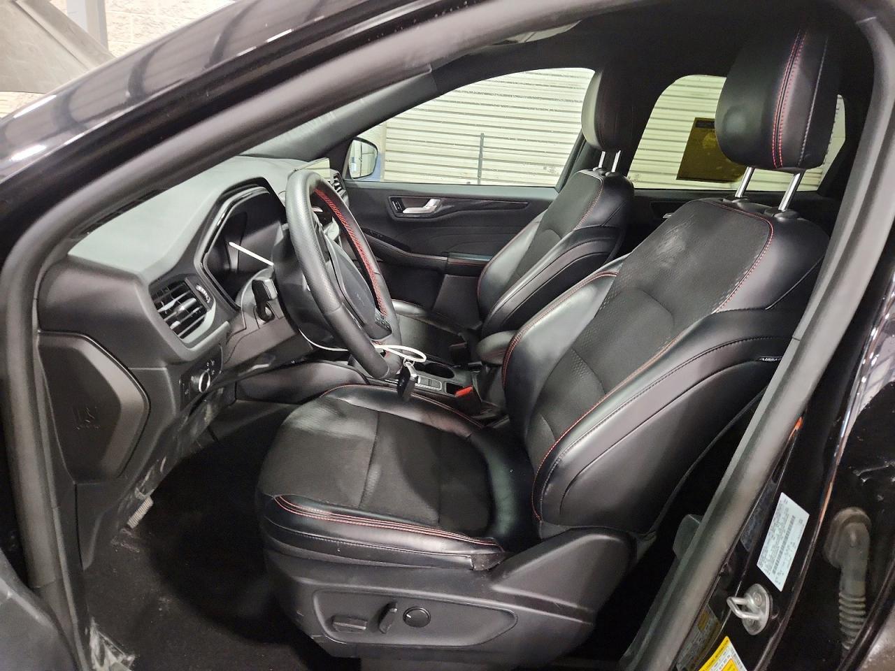 2025 Ford Escape St Line - Фото 7