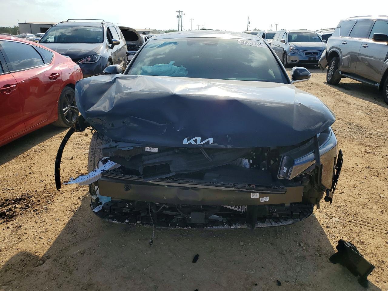 2026 Kia K4 Gt Line - Image 5