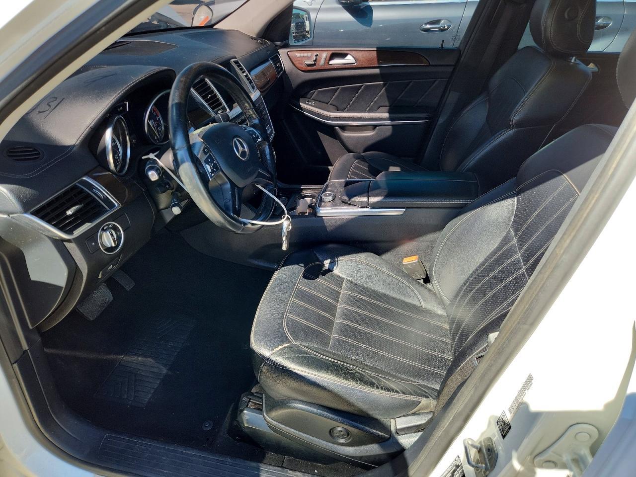 2014 Mercedes Benz Gl 450 4Matic - Image 7