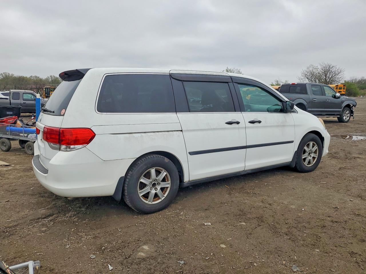2010 Honda Odyssey Lx - Фото 3