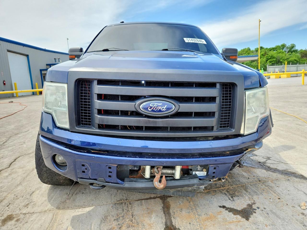 2009 Ford F150 Supercrew - Image 5