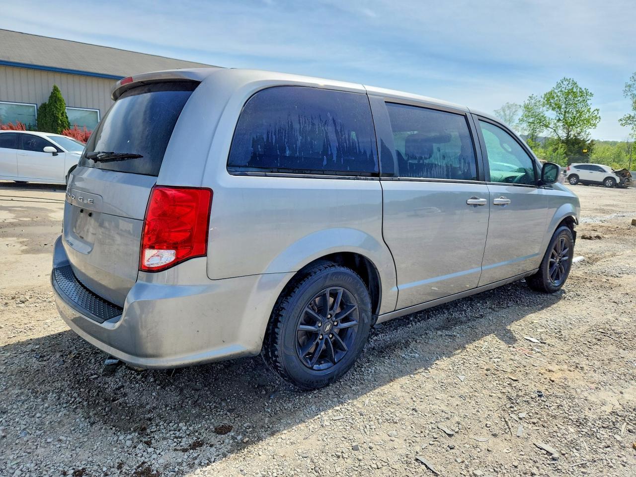 2020 Dodge Grand Caravan Sxt - Фото 3