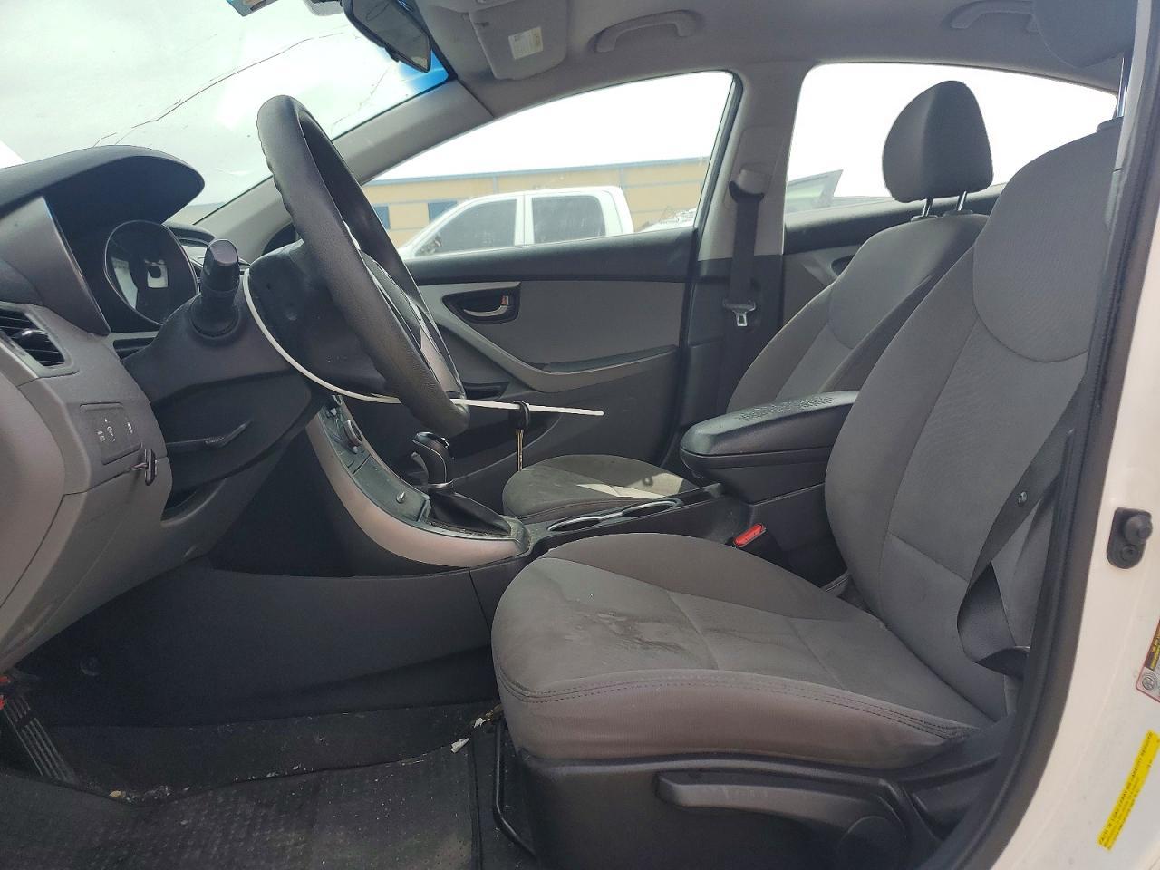 2014 Hyundai Elantra Se - Image 7