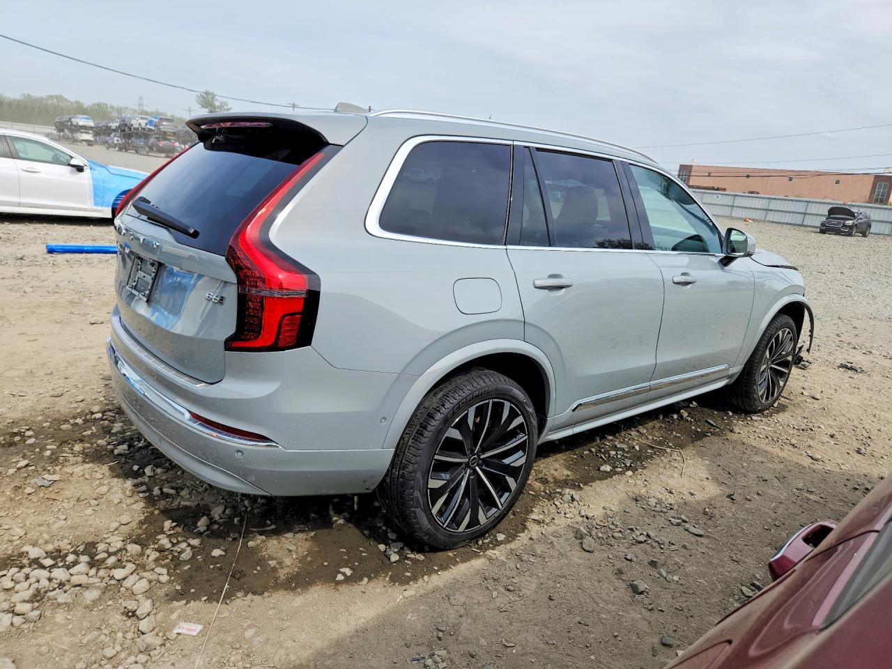 2026 Volvo Xc90 Plus - Image 3