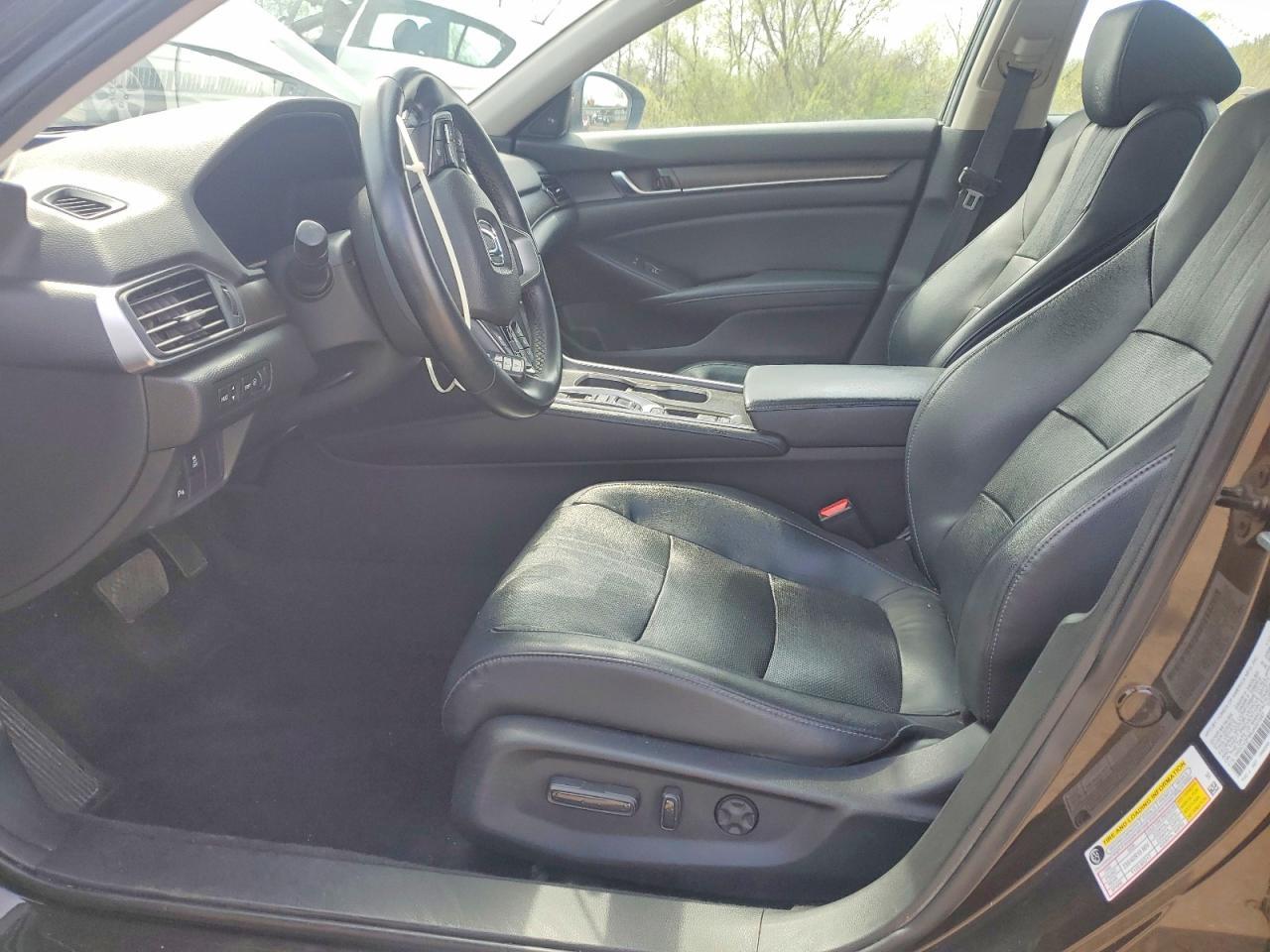 2018 Honda Accord Touring - Фото 7