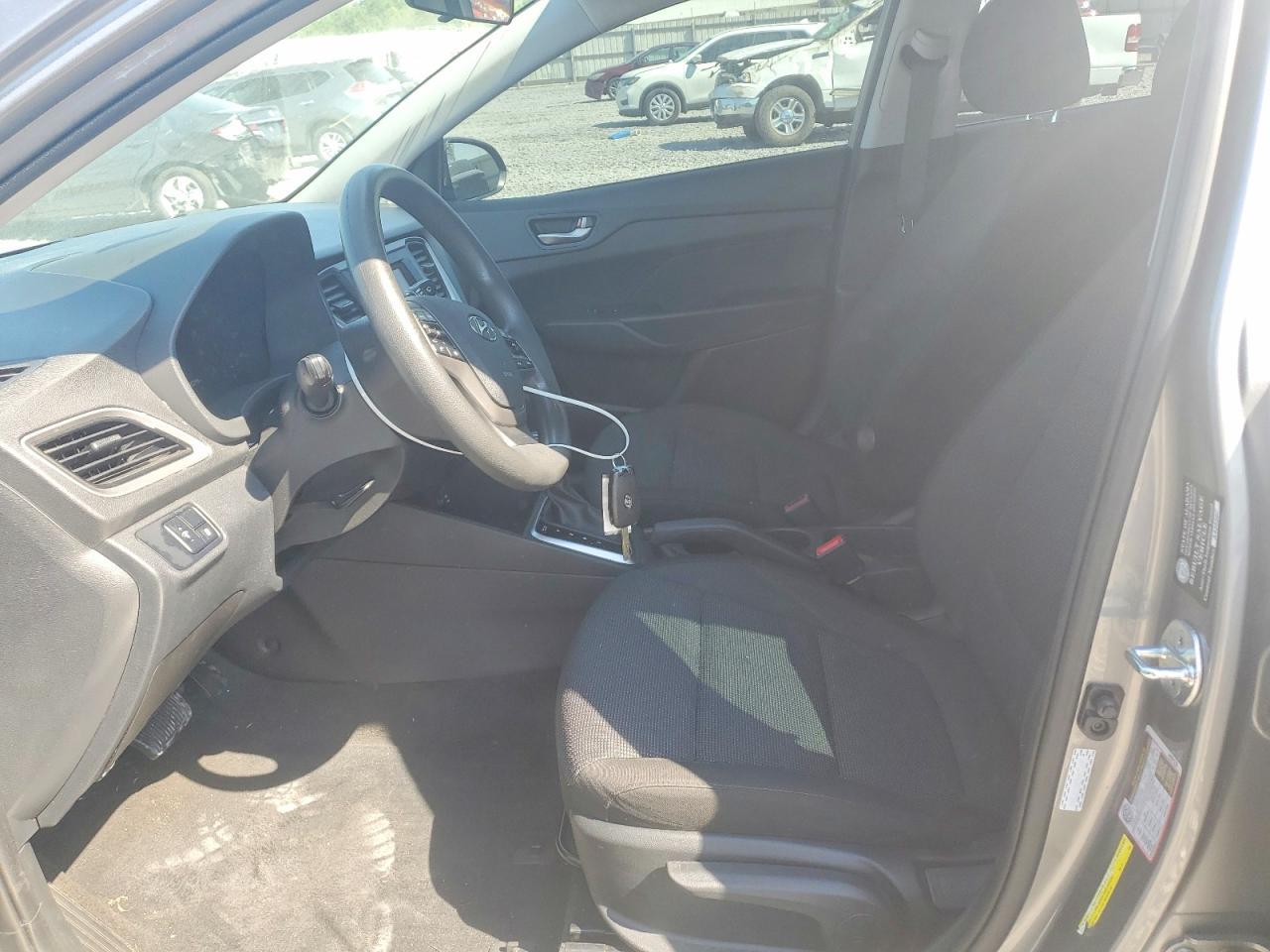 2022 Hyundai Accent Se - Image 7
