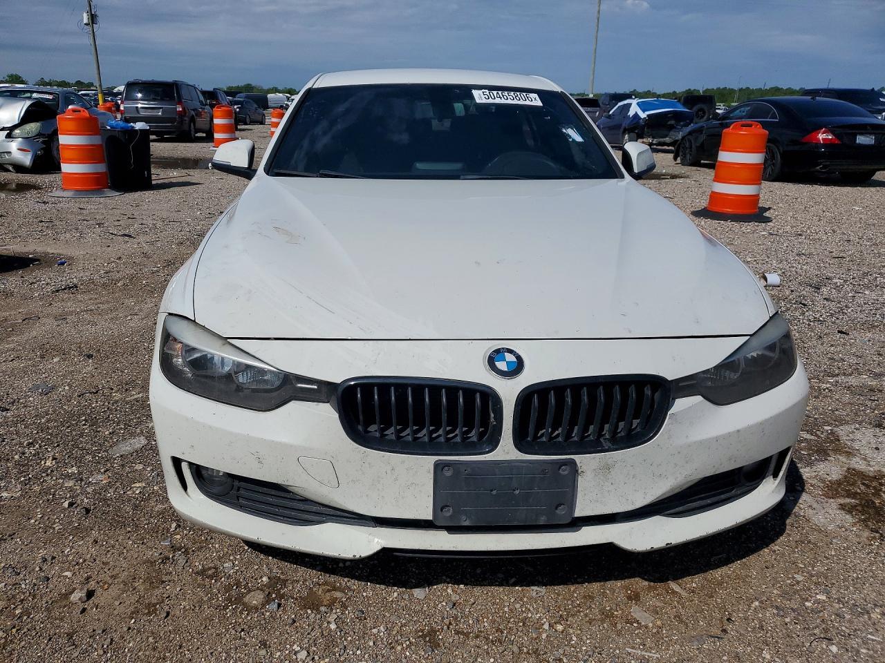 2015 BMW 320 I - Image 5