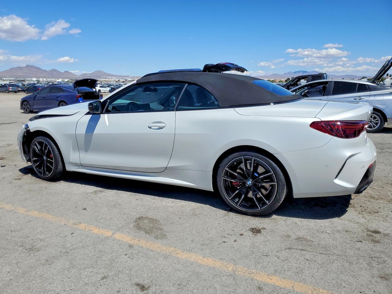 2026 BMW M440I - Фото 2