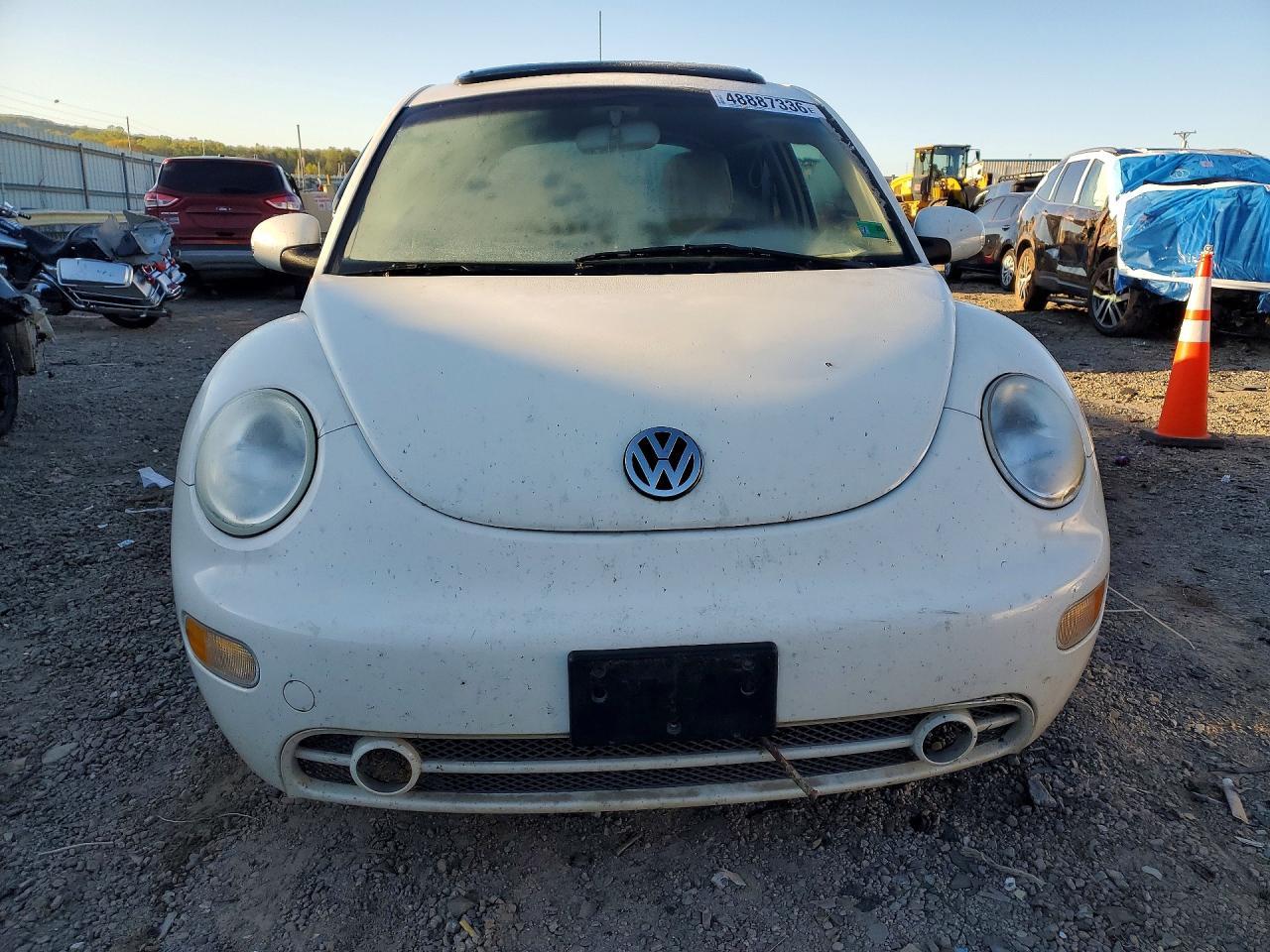 2004 Volkswagen New Beetle - Фото 5
