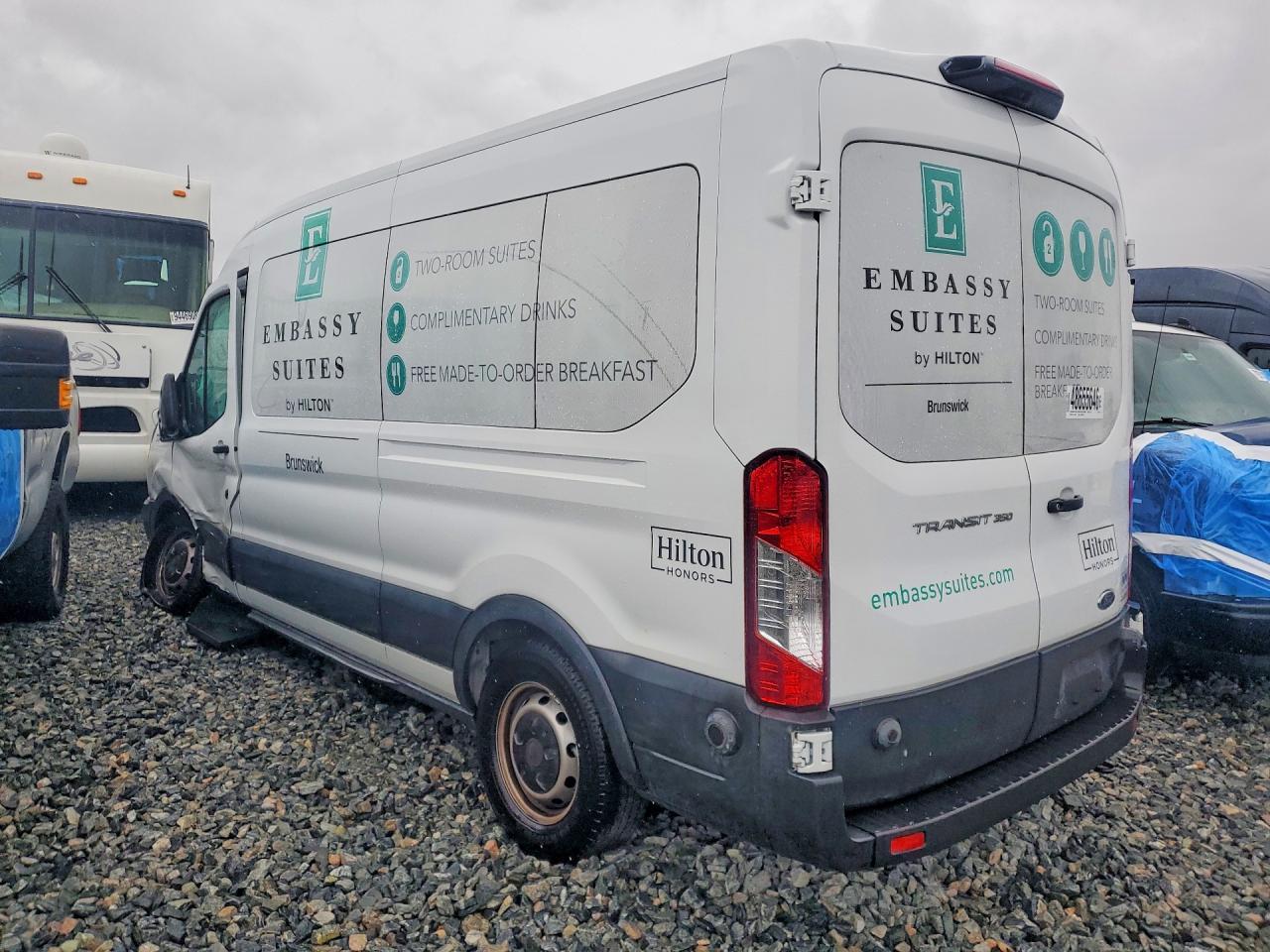 2019 Ford Transit T - Фото 2