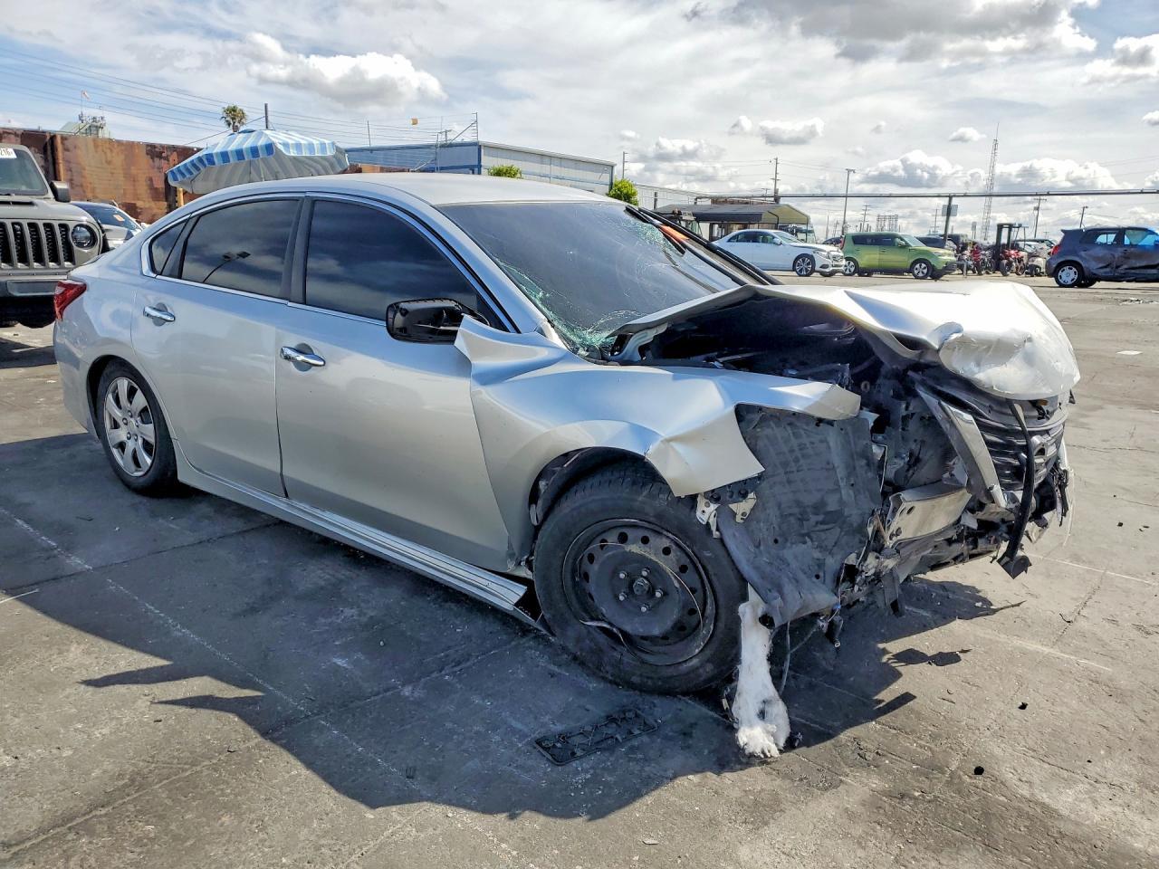 2018 Nissan Altima 2.5 S - Image 4