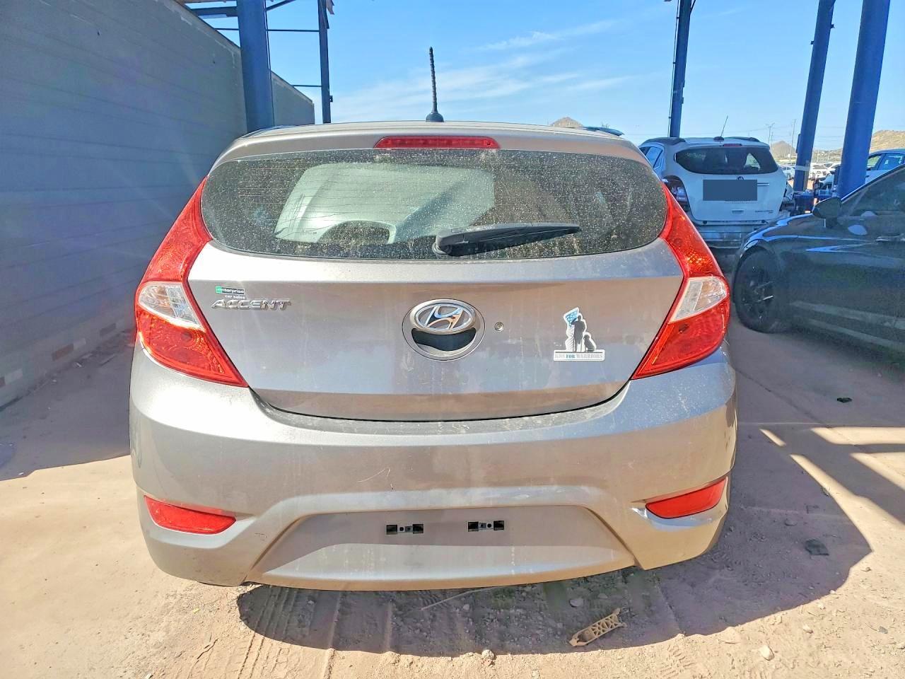 2017 Hyundai Accent Se - Фото 6
