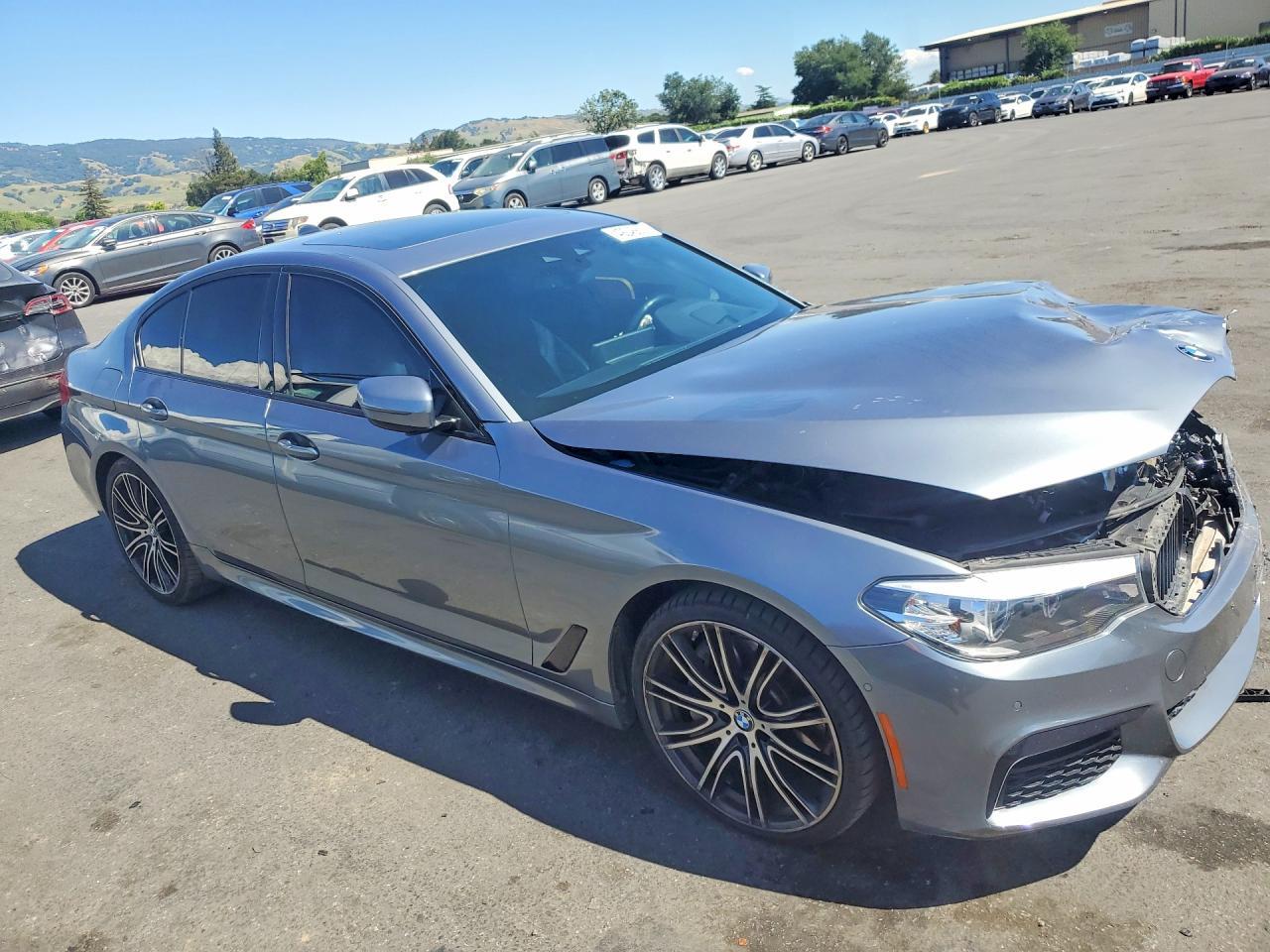 2020 BMW 540 I - Image 4