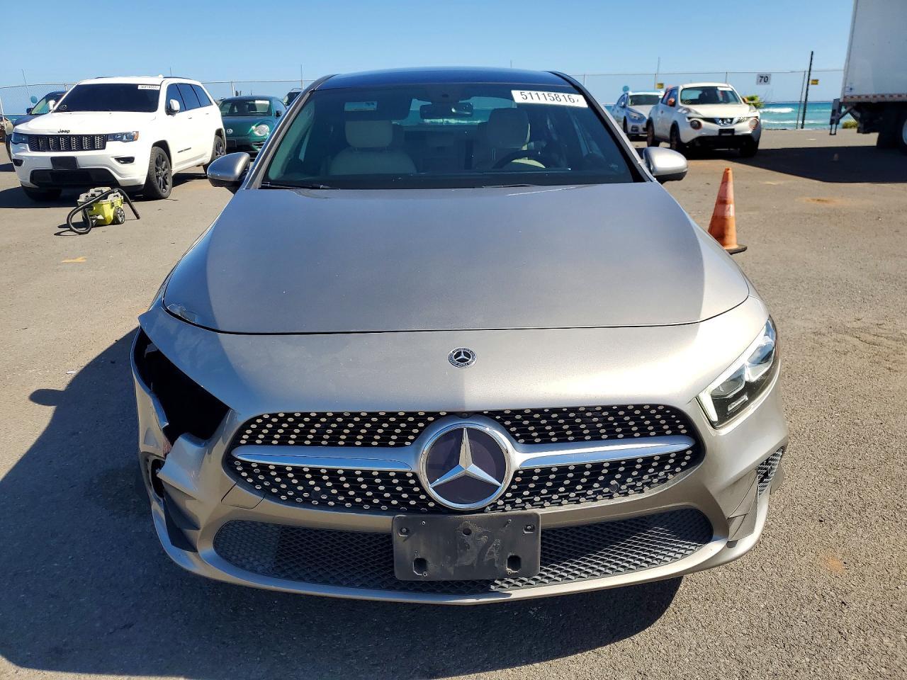 2019 Mercedes-Benz A 220 - Фото 5