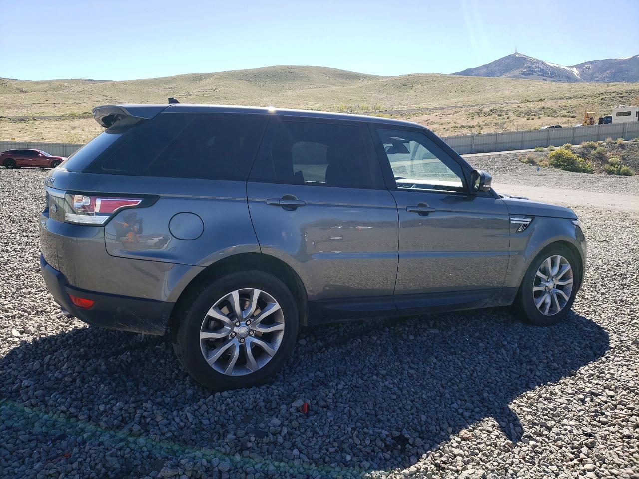 2016 Land Rover Range Rover Sport Hse - Image 3
