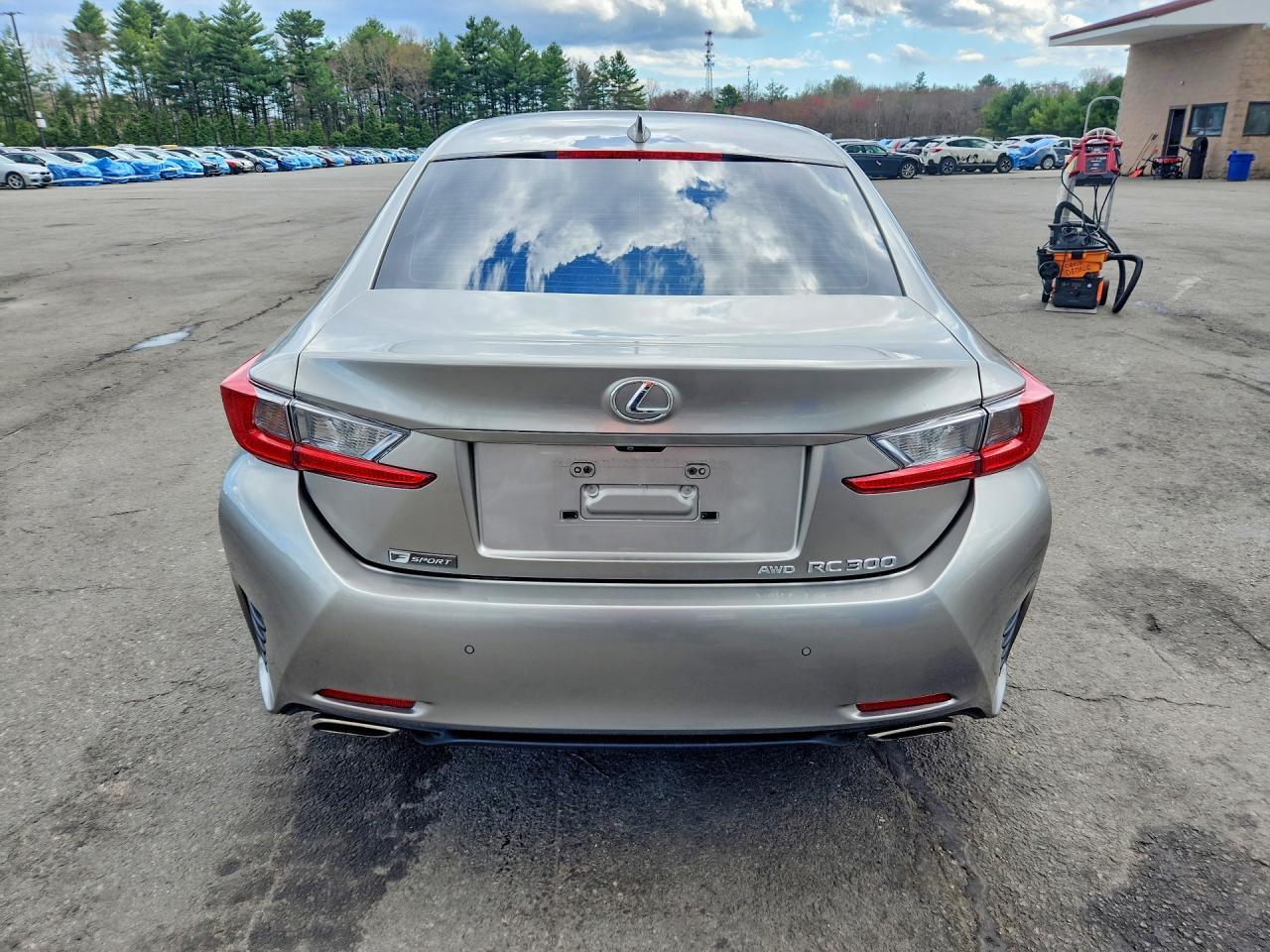 2017 Lexus Rc 300 Base - Image 6