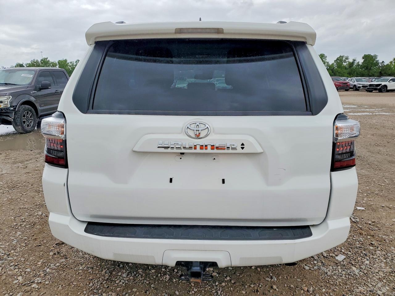 2024 Toyota 4Runner Sr5 - Фото 6