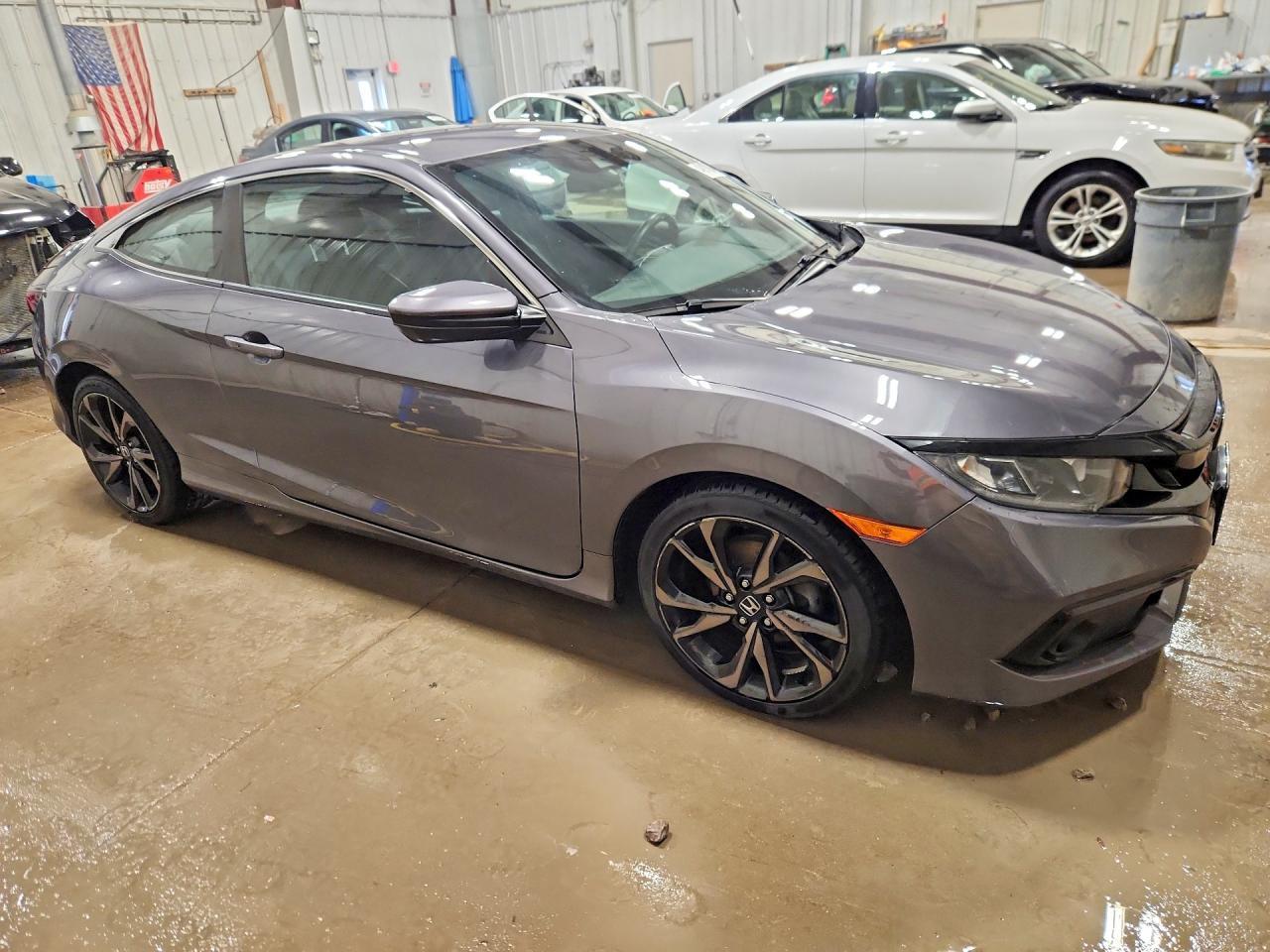 2019 Honda Civic Sport - Image 4