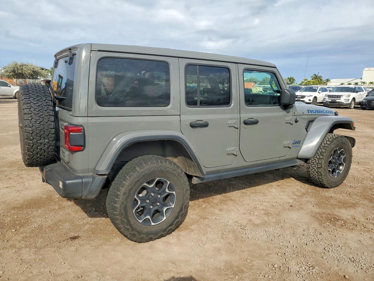 2022 Jeep Wrangler Unlimited Rubicon 4Xe - Фото 3
