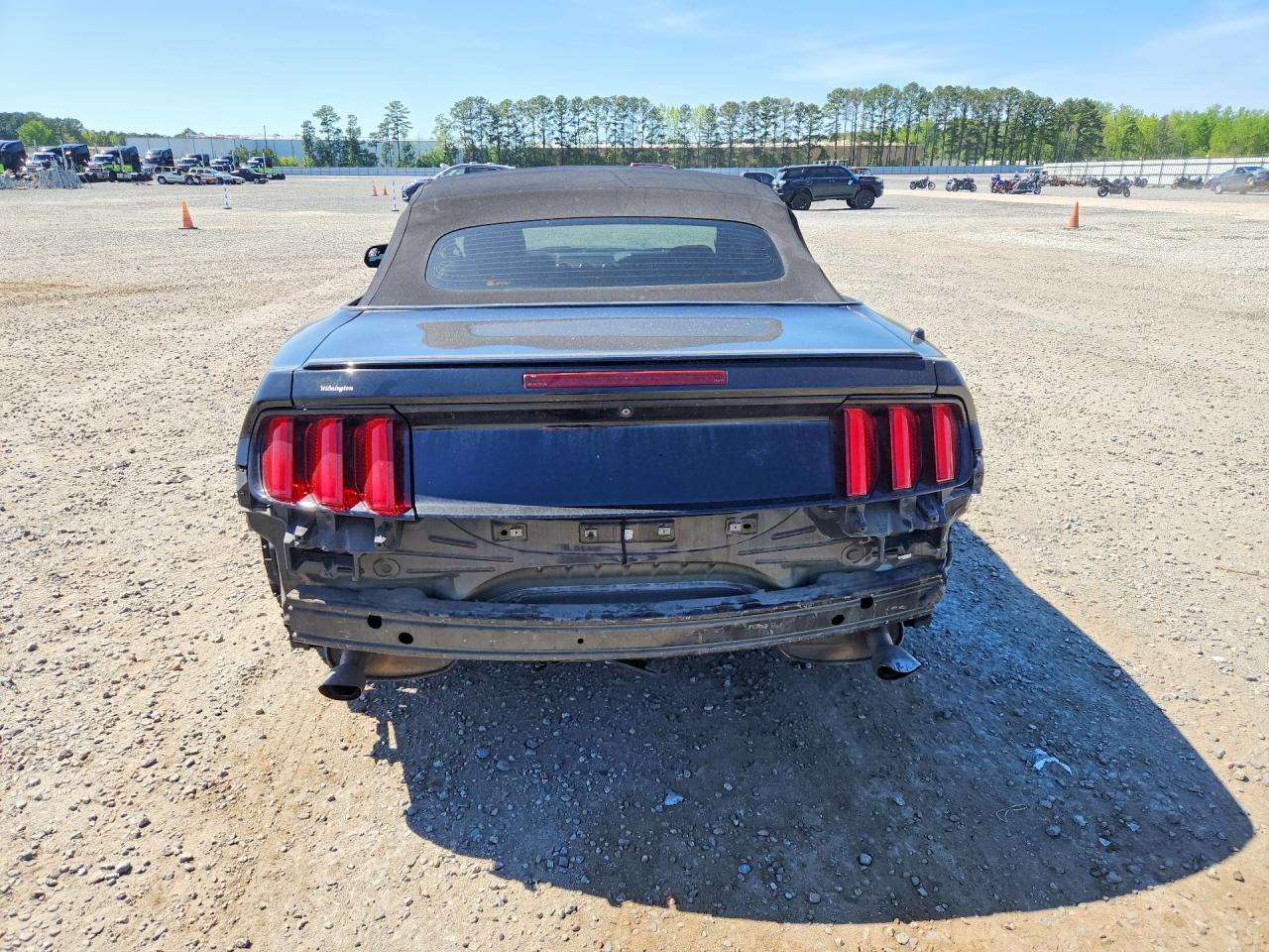 2017 Ford Mustang - Image 6