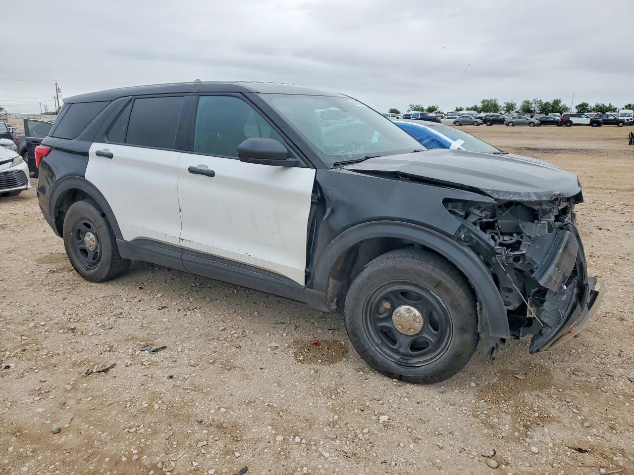 2020 Ford Explorer Police Interceptor - Image 4