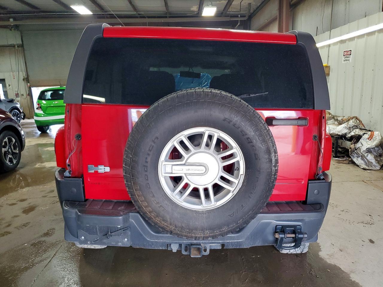 2010 Hummer H3 - Фото 6