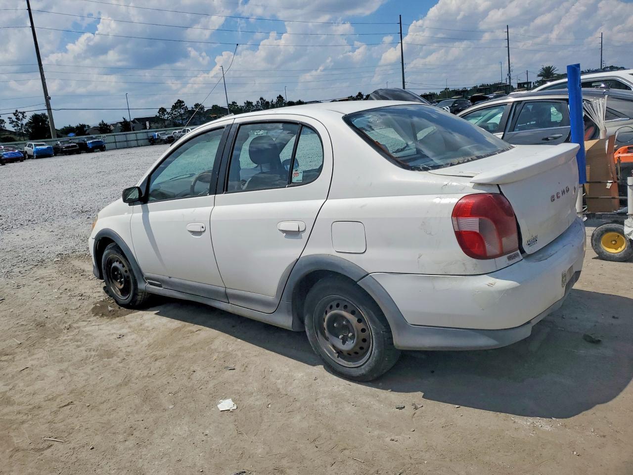 2000 Toyota Echo Base - Image 2