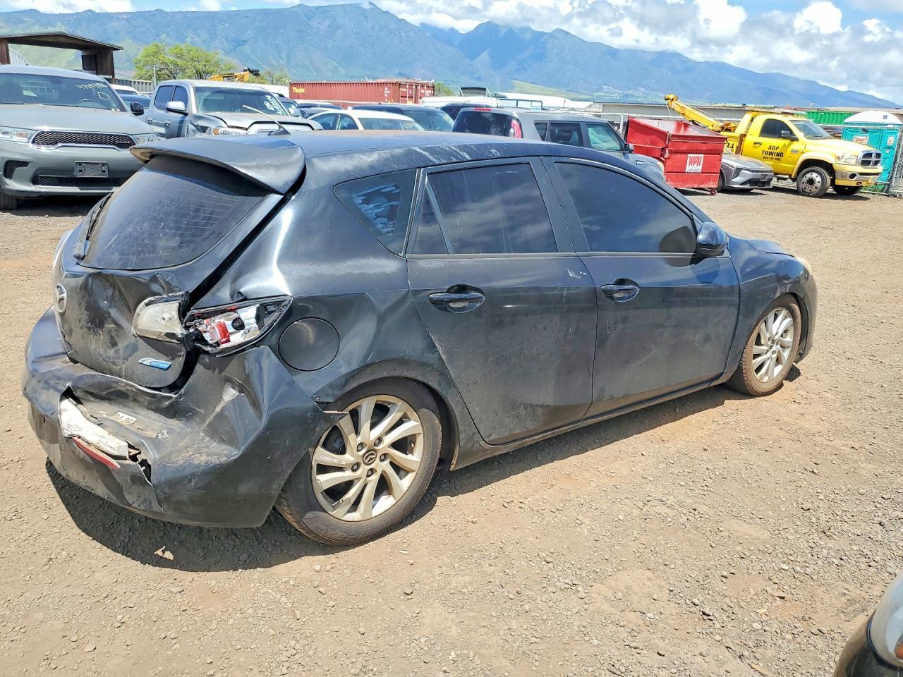 2013 Mazda 3 I - Фото 3