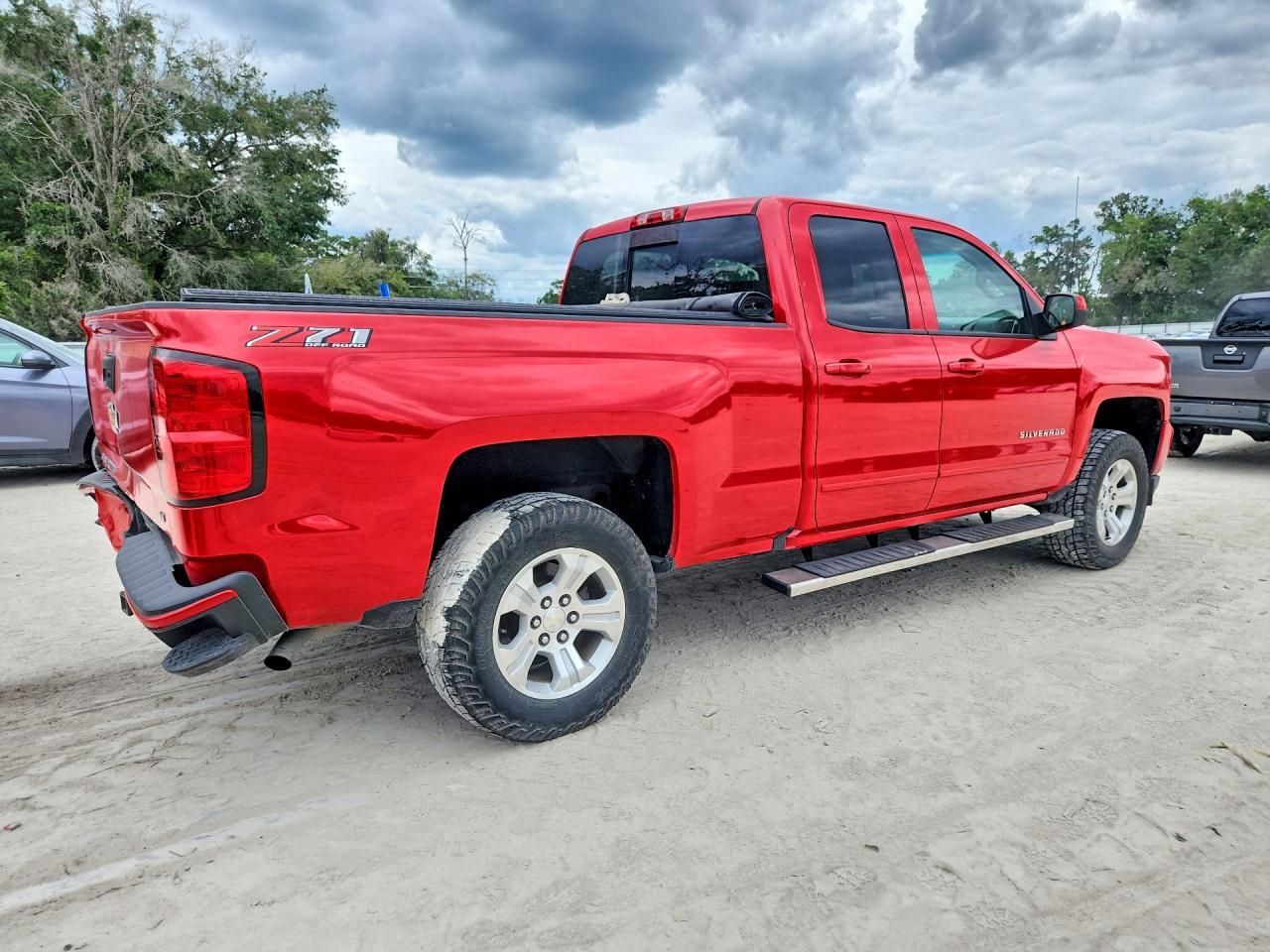 2018 Chevrolet Silverado K1500 Lt - Фото 3