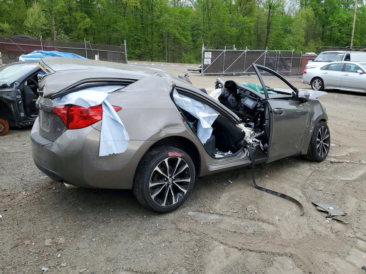 2019 Toyota Corolla Se - Image 3