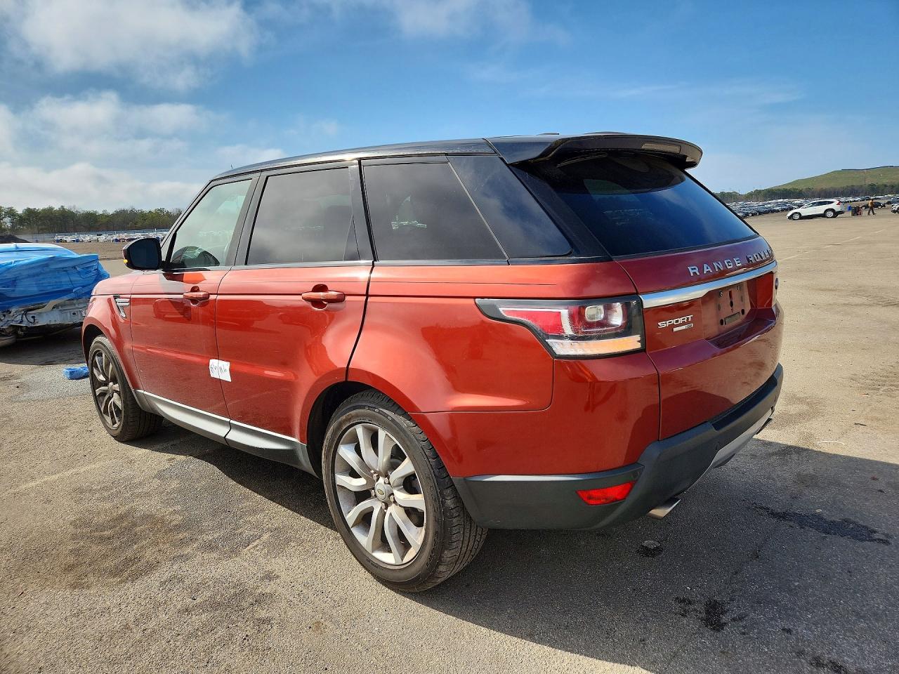 2014 Land Rover Range Rover Sport Hse - Image 2