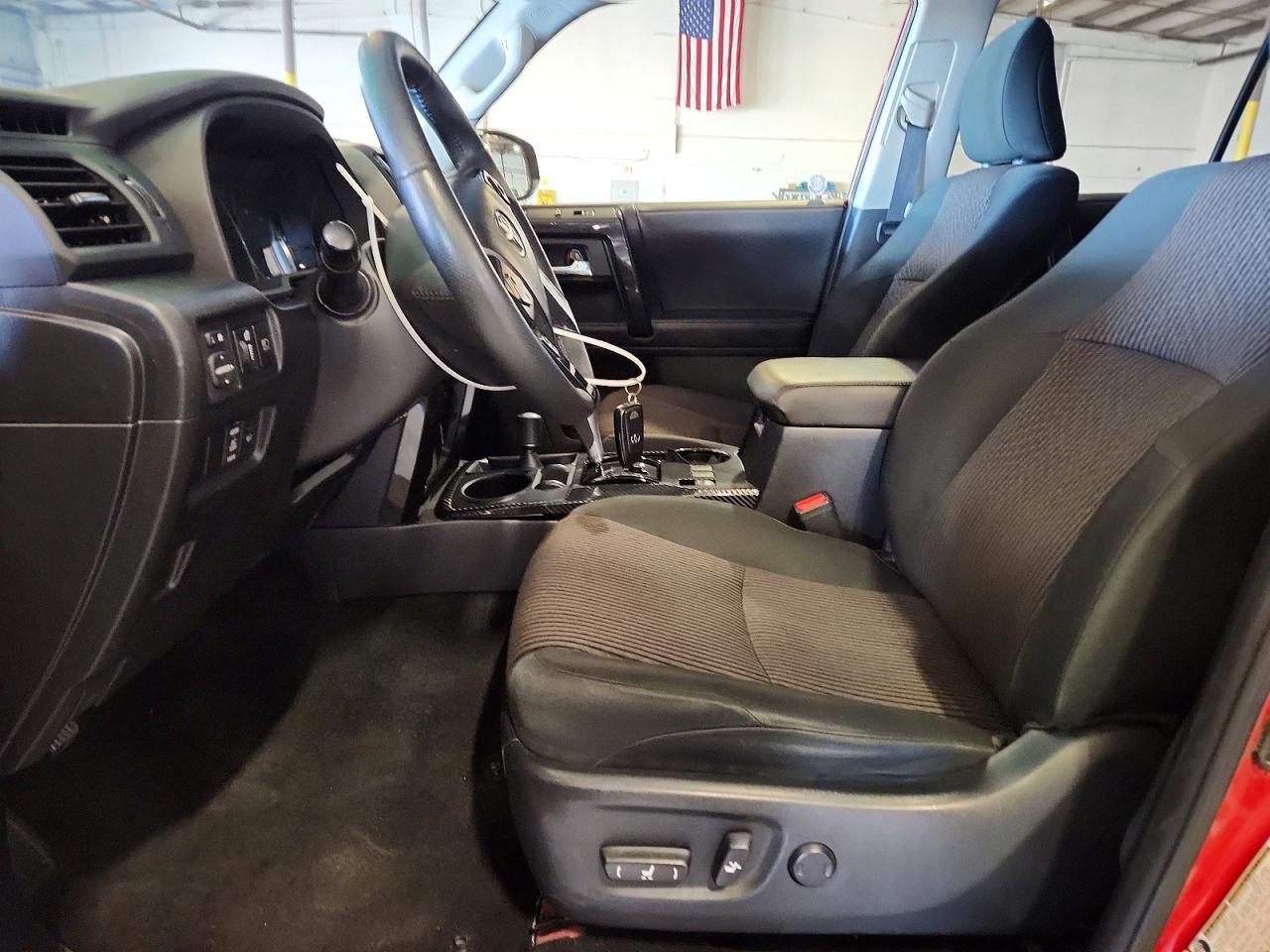 2022 Toyota 4Runner Trd Off-Road - Фото 7