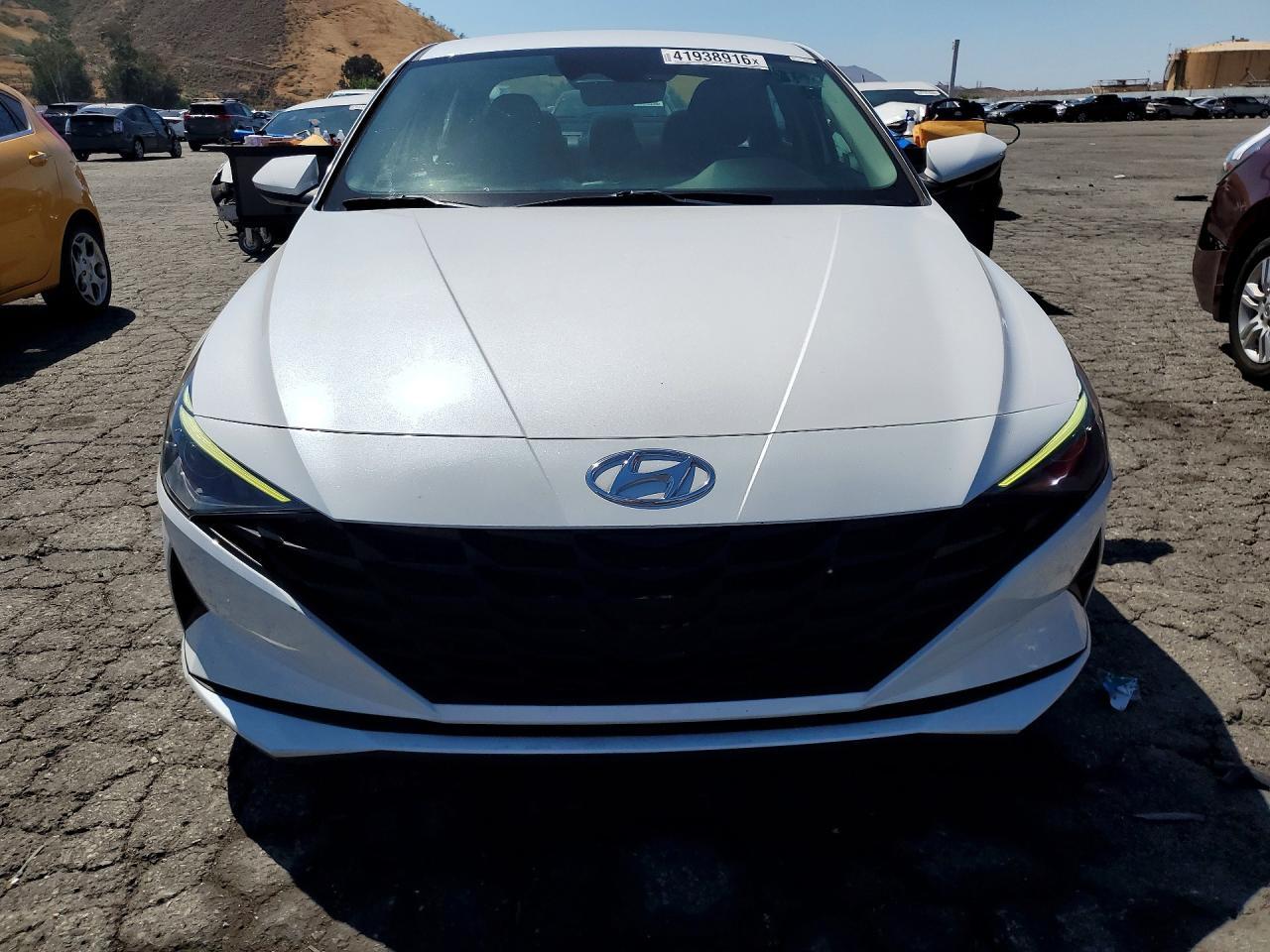 2021 Hyundai Electra - Image 5