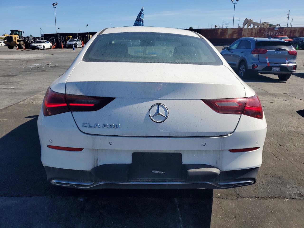 2025 Mercedes-Benz Cla 250 - Фото 7